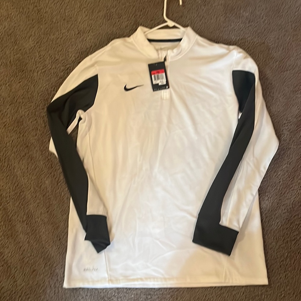 Men’s White Nike 3/4 Zip Size L NWT